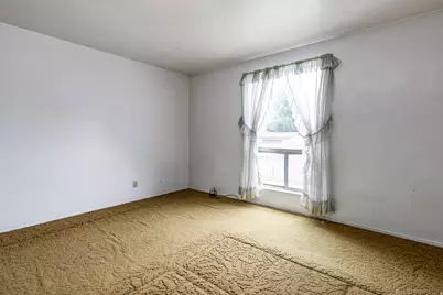 801 E 700 N, Layton, UT 84041 - Photo 18