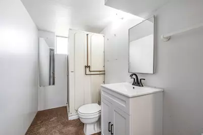 801 E 700 N, Layton, UT 84041 - Photo 20