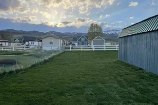 609 S Stump Hollow Rd, Garden City, UT 84028 - Photo 30