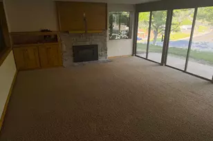2037 S Mapleview Dr E, Bountiful, UT 84010 - Photo 4