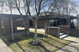 2037 S Mapleview Dr E, Bountiful, UT 84010 - Photo 18