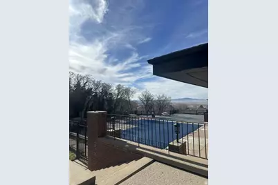 2037 S Mapleview Dr E, Bountiful, UT 84010 - Photo 20