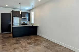 965 S 200 W, Salt Lake City, UT 84102 - Photo 4