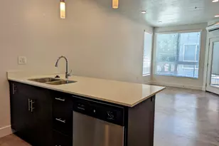 965 S 200 W, Salt Lake City, UT 84102 - Photo 18