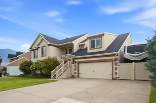 1681 W Farm Meadow Rd, Farmington, UT 84025 - Photo 2