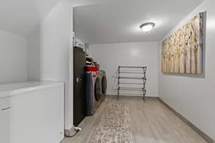 208 W 1600 N, Layton, UT 84041 - Photo 22