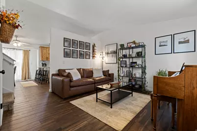 208 W 1600 N, Layton, UT 84041 - Photo 12