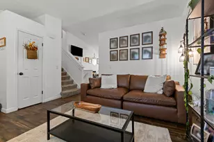 208 W 1600 N, Layton, UT 84041 - Photo 10