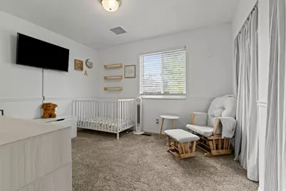 208 W 1600 N, Layton, UT 84041 - Photo 18