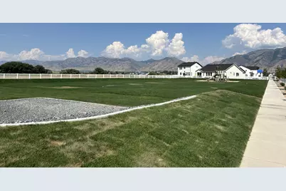 1876 W Rivergate Dr, Logan, UT 84321 - Photo 20