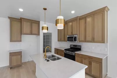 1876 W Rivergate Dr, Logan, UT 84321 - Photo 4