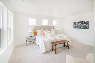 1033 W Paramount Cv, Riverdale, UT 84405 - Photo 10