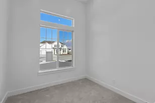 613 S 125 E, Hyde Park, UT 84318 - Photo 14
