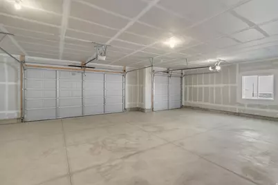 613 S 125 E, Hyde Park, UT 84318 - Photo 18