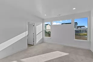 613 S 125 E, Hyde Park, UT 84318 - Photo 8