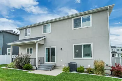 4572 E Flower Pt, Eagle Mountain, UT 84005 - Photo 4