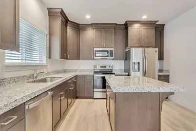 4572 E Flower Pt, Eagle Mountain, UT 84005 - Photo 18