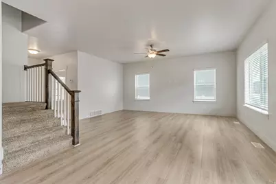 4572 E Flower Pt, Eagle Mountain, UT 84005 - Photo 22
