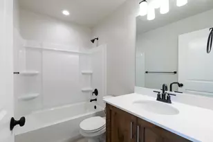 308 N Canterbury Way, Clearfield, UT 84015 - Photo 30