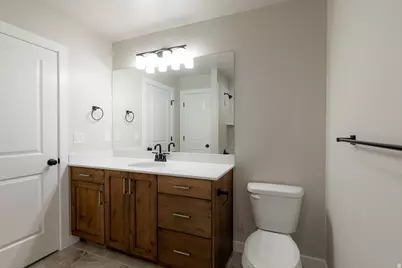 308 N Canterbury Way, Clearfield, UT 84015 - Photo 26