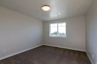 308 N Canterbury Way, Clearfield, UT 84015 - Photo 36