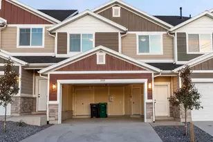 308 N Canterbury Way, Clearfield, UT 84015 - Photo 2