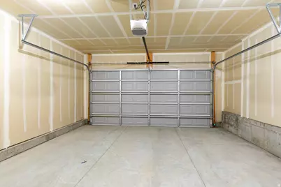 308 N Canterbury Way, Clearfield, UT 84015 - Photo 40