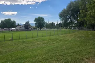 180 E 9100 S, Paradise, UT 84328 - Photo 34