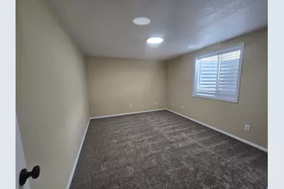 180 E 9100 S, Paradise, UT 84328 - Photo 20