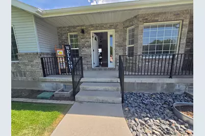 180 E 9100 S, Paradise, UT 84328 - Photo 4