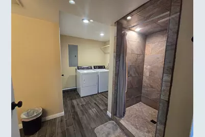 180 E 9100 S, Paradise, UT 84328 - Photo 18