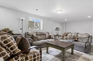 3694 W 4100 S, West Valley, UT 84120 - Photo 16