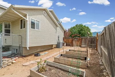 875 N 1340 E, Tooele, UT 84074 - Photo 22