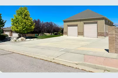 15117 S 2700 W, Bluffdale, UT 84065 - Photo 6