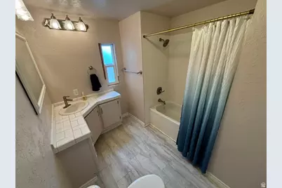 1200 N Church St E #28, Layton, UT 84041 - Photo 16