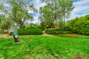 2855 E Pamela Dr, Cottonwood Heights, UT 84121 - Photo 30