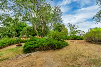 2855 E Pamela Dr, Cottonwood Heights, UT 84121 - Photo 8