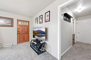 287 S 400 W, Tooele, UT 84074 - Photo 2