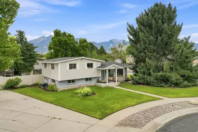 1249 E Greenfield Cir S, Murray, UT 84121 - Photo 4