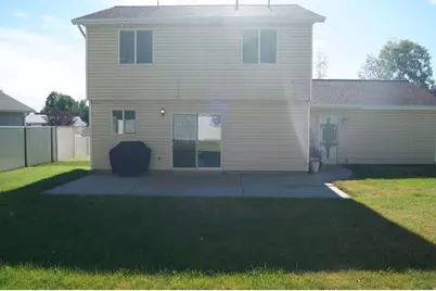 586 N 1260 W, Clinton, UT 84015 - Photo 2