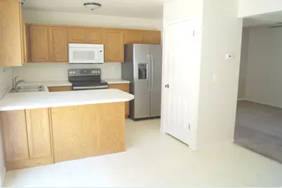 586 N 1260 W, Clinton, UT 84015 - Photo 8