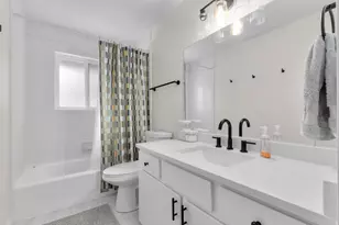 806 Vista Dr, South Ogden, UT 84403 - Photo 10