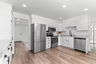 806 Vista Dr, South Ogden, UT 84403 - Photo 6