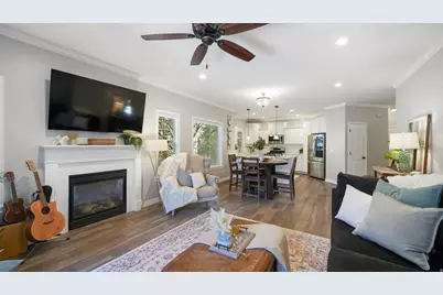 1454 E Tuscan Oak Way, Sandy, UT 84092 - Photo 4