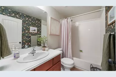 1454 E Tuscan Oak Way, Sandy, UT 84092 - Photo 18
