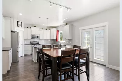 344 E 700 N, Springville, UT 84663 - Photo 16