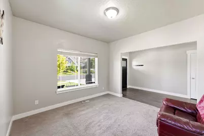 344 E 700 N, Springville, UT 84663 - Photo 10