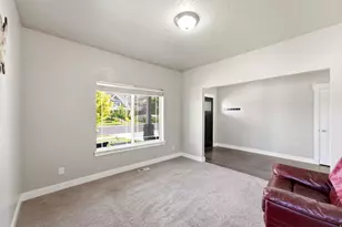 344 E 700 N, Springville, UT 84663 - Photo 10