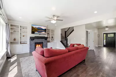 344 E 700 N, Springville, UT 84663 - Photo 12