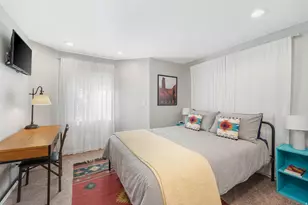 550 N 200 W, Salt Lake City, UT 84103 - Photo 30